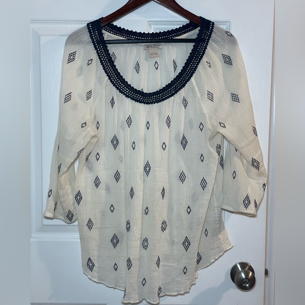 Lucky Brand Cream and Navy Patterned Boho Blouse Size L